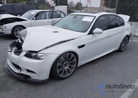 2011 BMW M3 z USA, uszkodzony, nr VIN WBSPM9C59BE203496